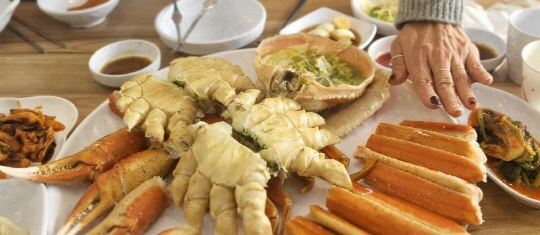 남성이 지불한 대게 사진. [보배드림]